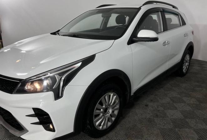 Kia Rio IV Рестайлинг с пробегом 2021 года, цена 1 730 000 рублей, 96000 км, хэтчбек, Автокод Объявления