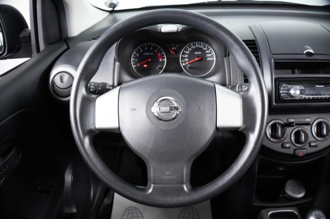 Nissan Note I Рестайлинг с пробегом 2013 года, цена 929 000 рублей, 26100 км, хэтчбек, Автокод Объявления