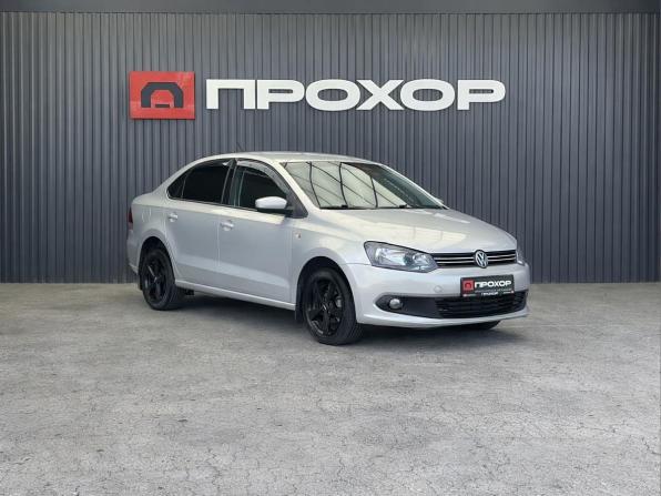Volkswagen Polo V с пробегом 2013 года, цена 657 000 рублей, 197777 км, седан, Автокод Объявления