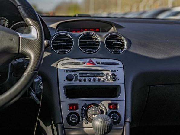 Peugeot 408 I с пробегом 2016 года, цена 880 000 рублей, 64673 км, седан, Автокод Объявления