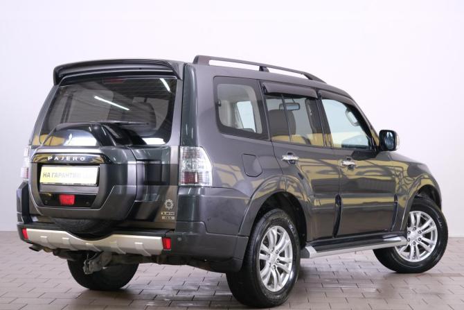 Mitsubishi Pajero IV Рестайлинг 2 с пробегом 2017 года, цена 3 199 000 рублей, 101200 км, внедорожник, Автокод Объявления