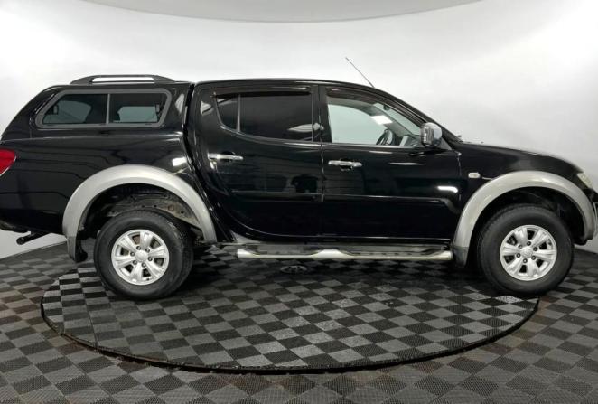 Mitsubishi L200 IV с пробегом 2011 года, цена 2 230 000 рублей, 83806 км, offers.body_type.unknown, Автокод Объявления