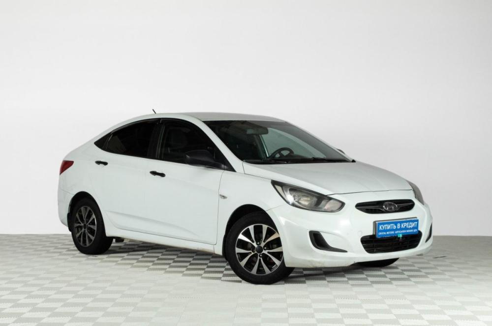 Hyundai Solaris I Челябинск  - изображение 1