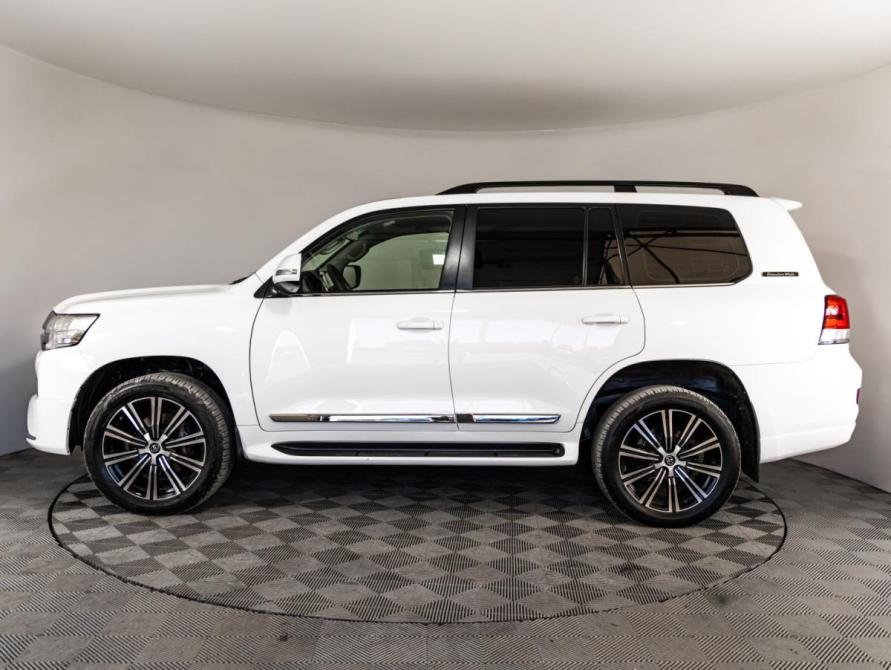 Toyota Land Cruiser 200 Series Рестайлинг 2 Санкт-Петербург  - изображение 9
