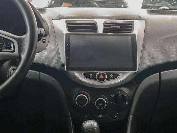 Hyundai Solaris I с пробегом 2012 года, цена 550 000 рублей, 216477 км, седан, Автокод Объявления