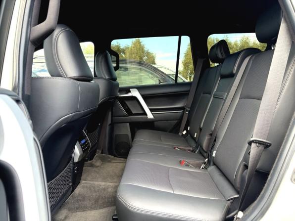 Toyota Land Cruiser Prado 150 Series Рестайлинг 3 с пробегом 2021 года, цена 5 780 000 рублей, 255117 км, внедорожник, Автокод Объявления