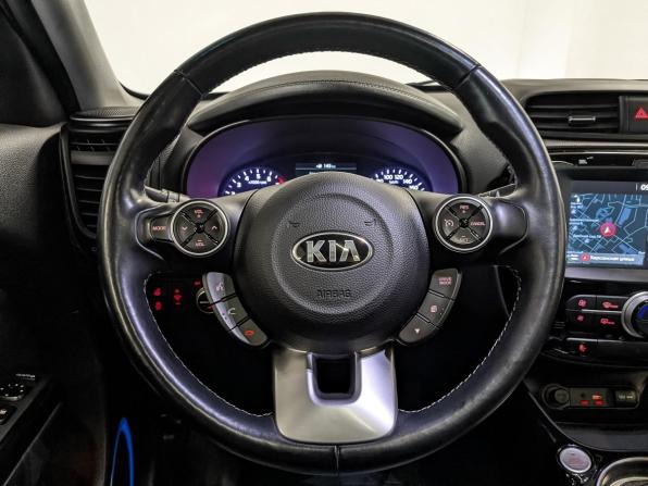 Kia Soul II Рестайлинг с пробегом 2018 года, цена 1 695 000 рублей, 74709 км, хэтчбек, Автокод Объявления