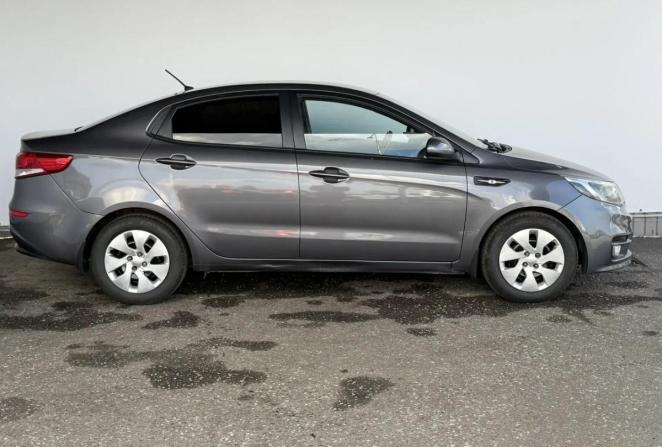 Kia Rio III Рестайлинг с пробегом 2015 года, цена 755 000 рублей, 230838 км, седан, Автокод Объявления