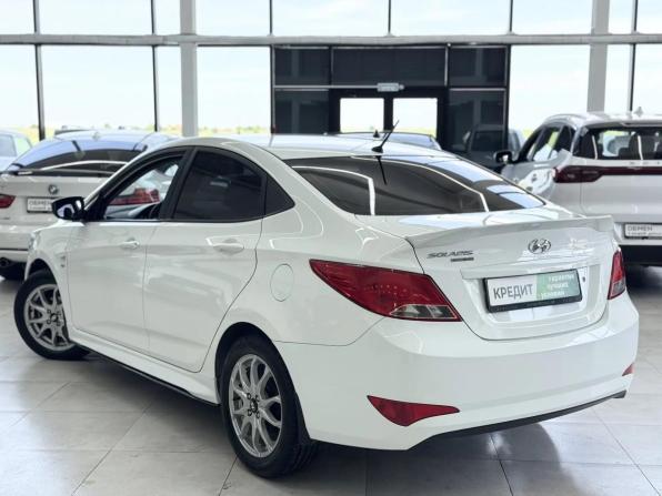 Hyundai Solaris I Рестайлинг с пробегом 2016 года, цена 999 000 рублей, 152000 км, седан, Автокод Объявления