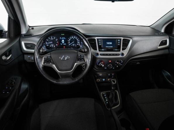 Hyundai Solaris II с пробегом 2019 года, цена 1 537 000 рублей, 96997 км, седан, Автокод Объявления