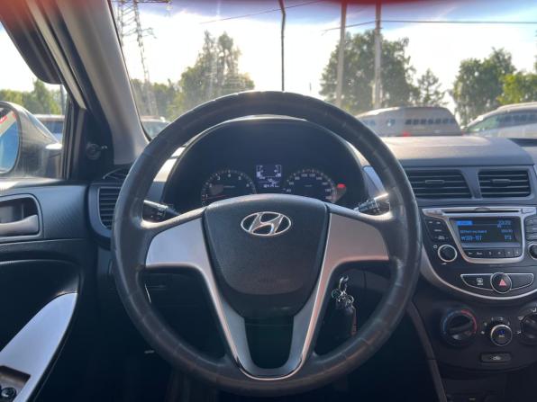 Hyundai Solaris I Рестайлинг с пробегом 2016 года, цена 980 000 рублей, 164140 км, седан, Автокод Объявления