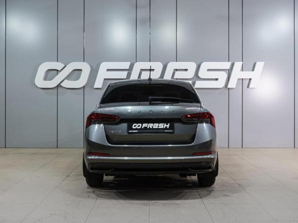 Skoda Rapid II с пробегом 2021 года, цена 1 629 000 рублей, 90430 км, лифтбек, Автокод Объявления