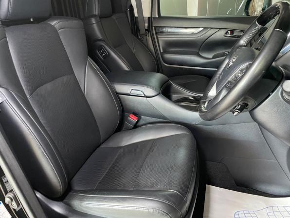 Toyota Alphard III Рестайлинг с пробегом 2018 года, цена 5 995 000 рублей, 39139 км, минивэн, Автокод Объявления