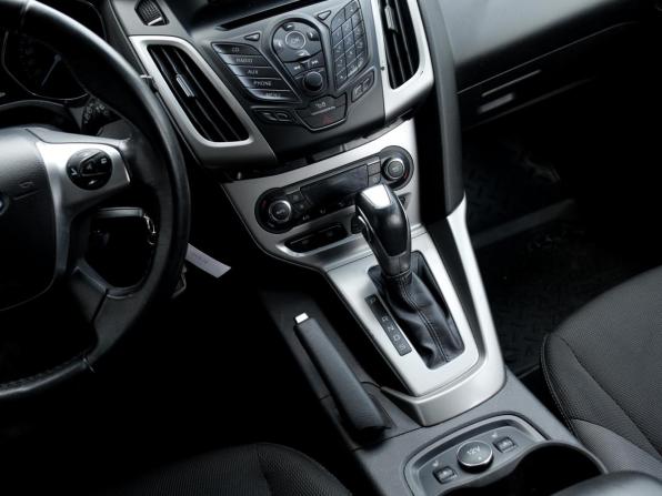 Ford Focus III с пробегом 2015 года, цена 729 000 рублей, 205347 км, хэтчбек, Автокод Объявления
