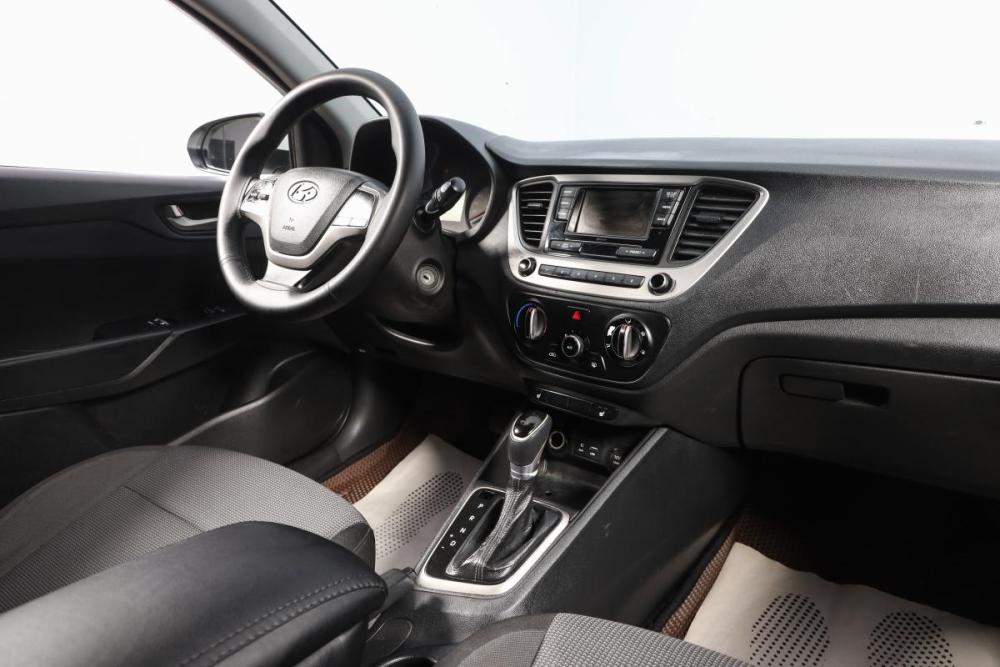 Hyundai Solaris II Новосибирск  - изображение 10