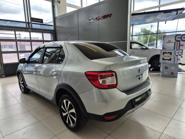 Renault Logan II Рестайлинг с пробегом 2021 года, цена 929 000 рублей, 159587 км, седан, Автокод Объявления