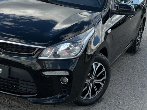 Kia Rio IV с пробегом 2018 года, цена 1 385 000 рублей, 160900 км, седан, Автокод Объявления