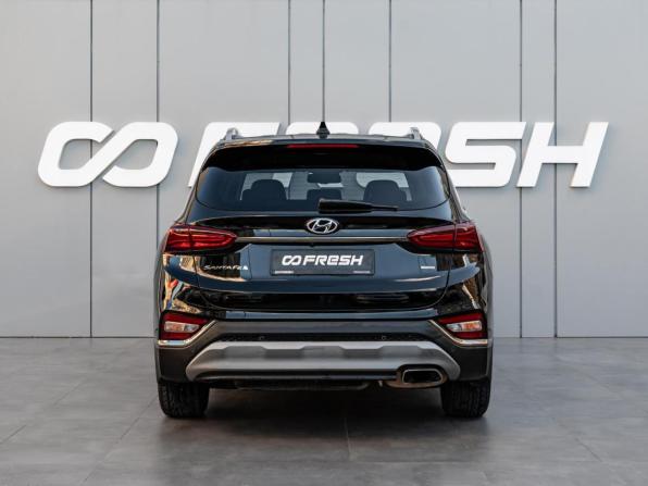 Hyundai Santa Fe IV с пробегом 2018 года, цена 2 530 000 рублей, 180659 км, внедорожник, Автокод Объявления