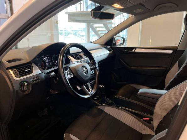 Skoda Rapid I Рестайлинг с пробегом 2019 года, цена 1 349 000 рублей, 157610 км, лифтбек, Автокод Объявления