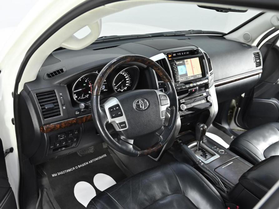 Toyota Land Cruiser 200 Series Рестайлинг 1 Москва  - изображение 7