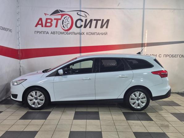 Ford Focus III Рестайлинг с пробегом 2017 года, цена 740 000 рублей, 175000 км, универсал, Автокод Объявления