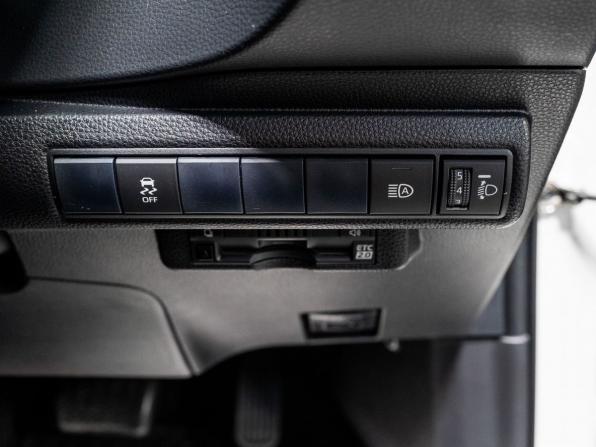 Toyota Corolla XII (E210) с пробегом 2019 года, цена 1 820 000 рублей, 34000 км, универсал, Автокод Объявления