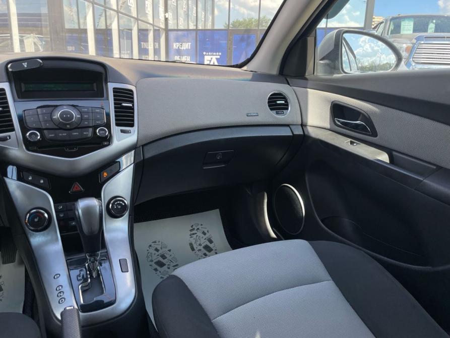 Chevrolet Cruze I Рестайлинг Краснодар  - изображение 17