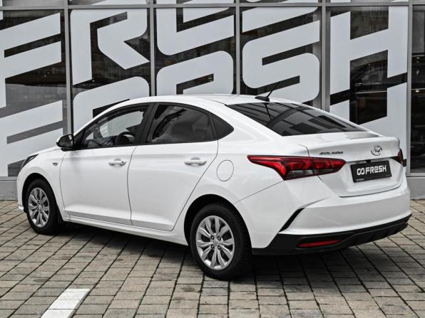 Hyundai Solaris II Рестайлинг с пробегом 2021 года, цена 1 398 000 рублей, 102405 км, седан, Автокод Объявления