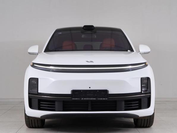 Li Auto (Lixiang) L7 I Рестайлинг с пробегом 2025 года, цена 7 355 000 рублей, 5 км, внедорожник, Автокод Объявления
