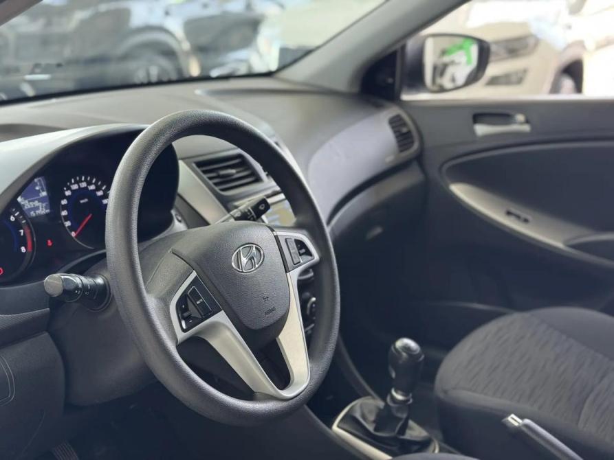 Hyundai Solaris I Рестайлинг Шахты  - изображение 12