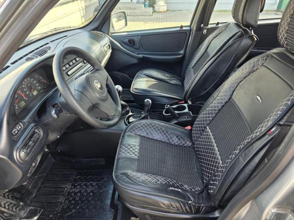 Chevrolet Niva I Рестайлинг с пробегом 2015 года, цена 480 000 рублей, 184000 км, внедорожник, Автокод Объявления