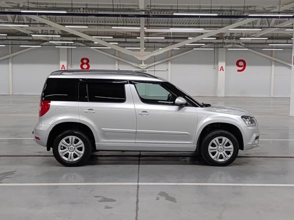 Skoda Yeti I Рестайлинг с пробегом 2014 года, цена 639 000 рублей, 247462 км, внедорожник, Автокод Объявления