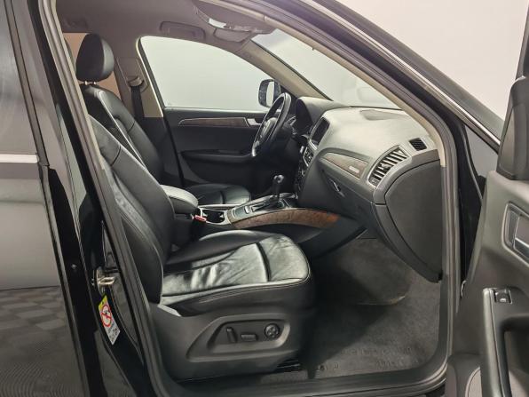 Audi Q5 I (8R) с пробегом 2010 года, цена 1 335 000 рублей, 156968 км, внедорожник, Автокод Объявления
