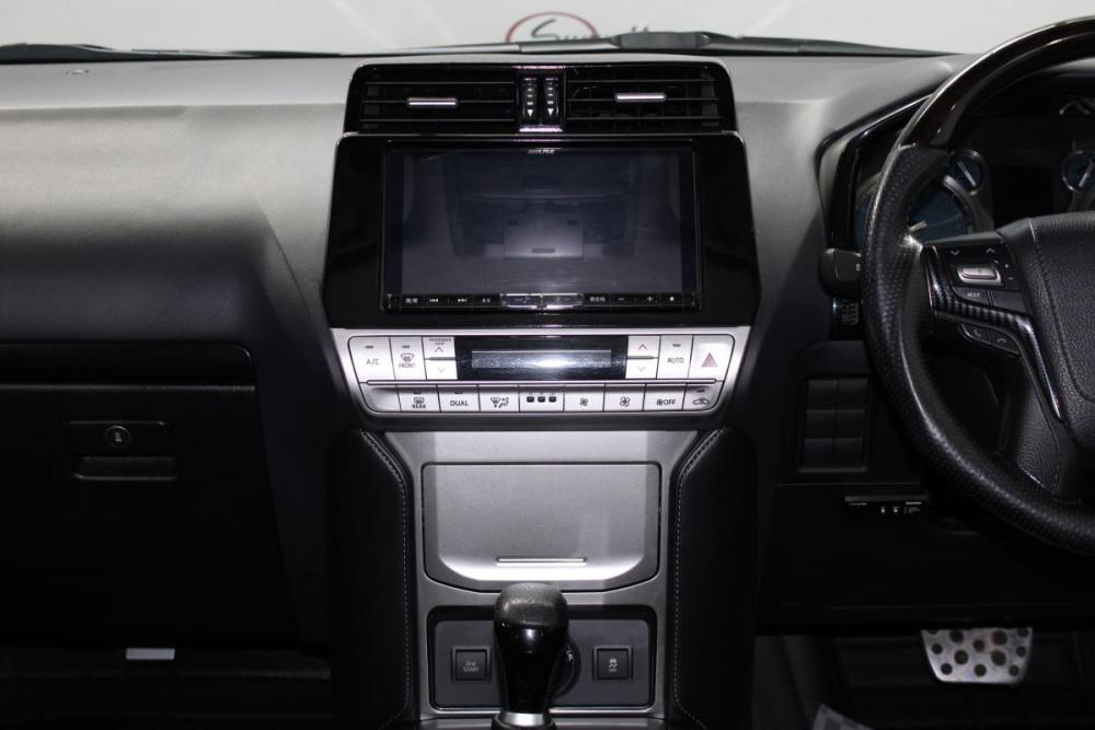 Toyota Land Cruiser Prado 150 Series Рестайлинг 2 Владивосток  - изображение 15