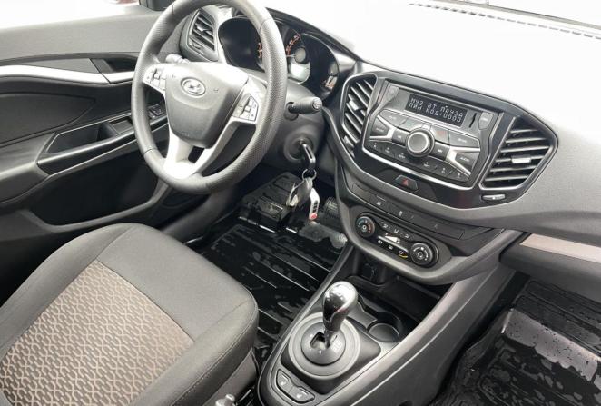 Lada (ВАЗ) Vesta I с пробегом 2019 года, цена 810 000 рублей, 82119 км, седан, Автокод Объявления