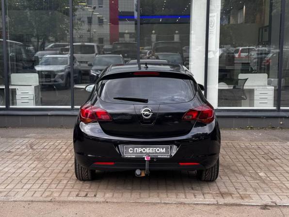 Opel Astra J с пробегом 2010 года, цена 700 000 рублей, 175297 км, хэтчбек, Автокод Объявления