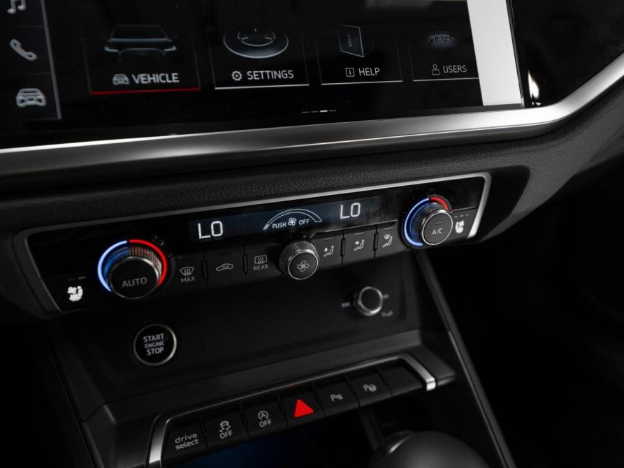 Audi Q3 II (F3) Москва  - изображение 24