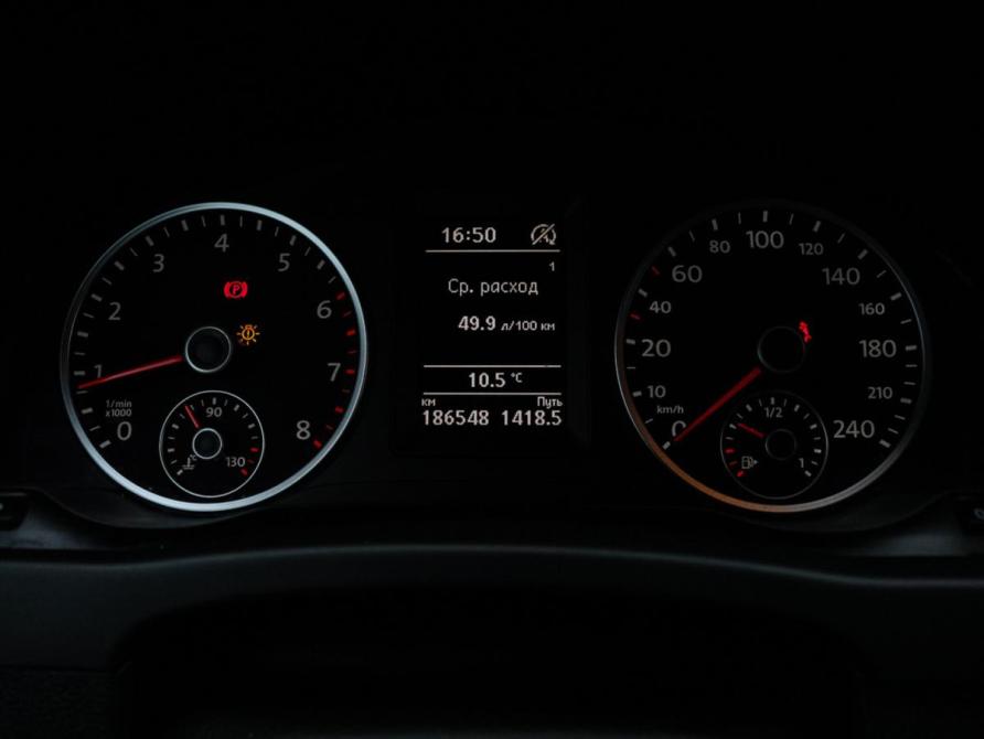 Volkswagen Tiguan I Рестайлинг Москва  - изображение 17