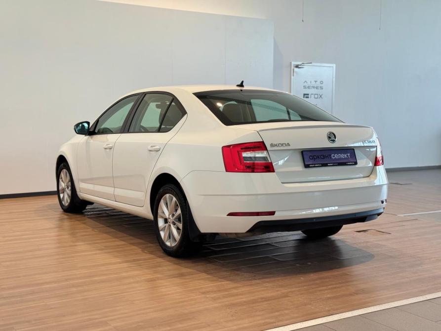 Skoda Octavia III (A7) Рестайлинг Волгоград  - изображение 4