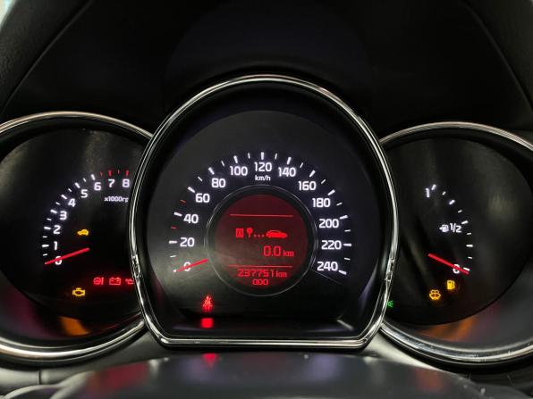 Kia Ceed II с пробегом 2013 года, цена 798 000 рублей, 235000 км, хэтчбек, Автокод Объявления