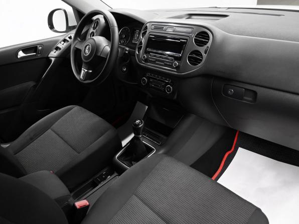 Volkswagen Tiguan I Рестайлинг с пробегом 2013 года, цена 1 315 000 рублей, 122335 км, внедорожник, Автокод Объявления