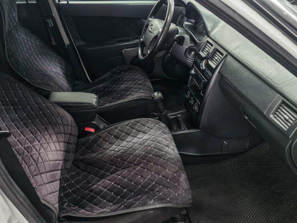 Lada (ВАЗ) Priora I с пробегом 2011 года, цена 459 900 рублей, 244000 км, хэтчбек, Автокод Объявления