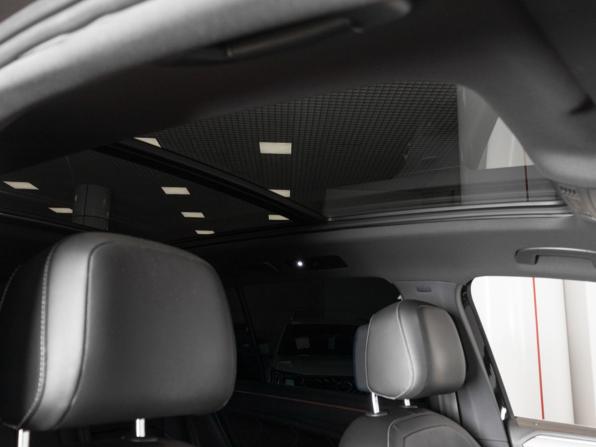 Volkswagen Tiguan II Рестайлинг с пробегом 2021 года, цена 4 353 500 рублей, 47000 км, внедорожник, Автокод Объявления