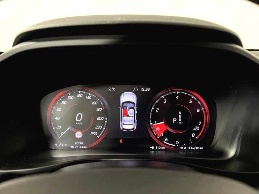Volvo XC40 I Пермь  - изображение 12
