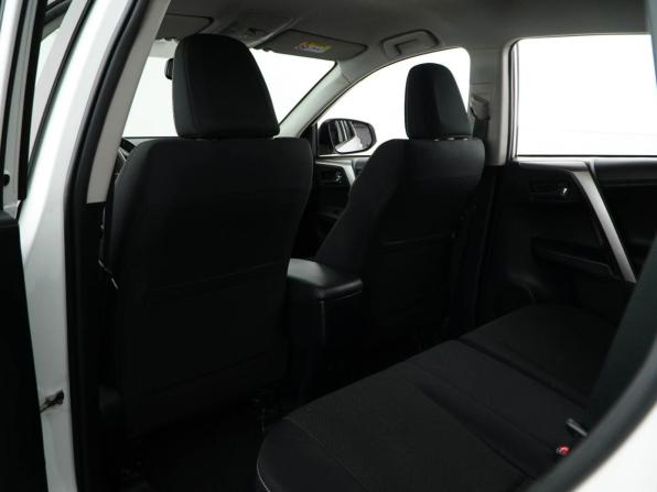 Toyota RAV4 IV (XA40) Рестайлинг с пробегом 2019 года, цена 2 887 077 рублей, 44557 км, внедорожник, Автокод Объявления