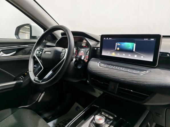 Haval Jolion I с пробегом 2023 года, цена 1 936 000 рублей, 44511 км, внедорожник, Автокод Объявления