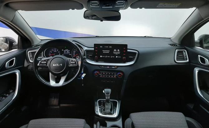 Kia Ceed III Рестайлинг с пробегом 2021 года, цена 2 270 000 рублей, 39707 км, универсал, Автокод Объявления
