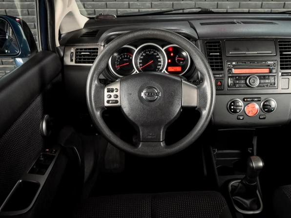 Nissan Tiida I Рестайлинг с пробегом 2010 года, цена 800 000 рублей, 128211 км, хэтчбек, Автокод Объявления