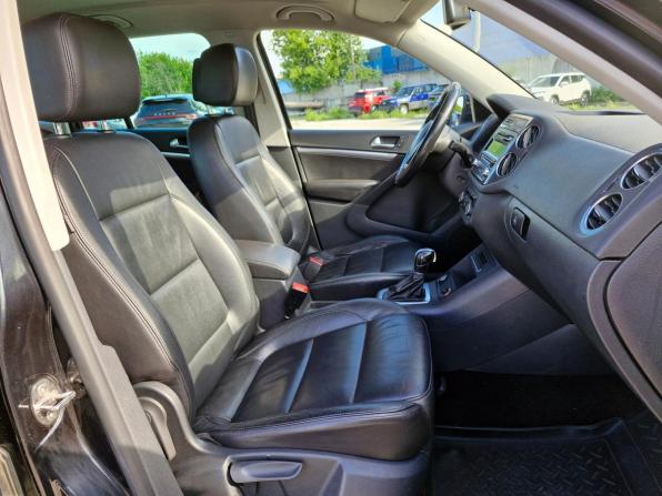 Volkswagen Tiguan I Рестайлинг с пробегом 2012 года, цена 1 139 000 рублей, 284965 км, внедорожник, Автокод Объявления