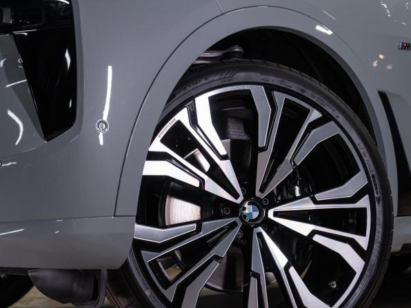 Новый BMW X7 I (G07) Рестайлинг 2026 года, цена 18 890 000 рублей, внедорожник, Автокод Объявления